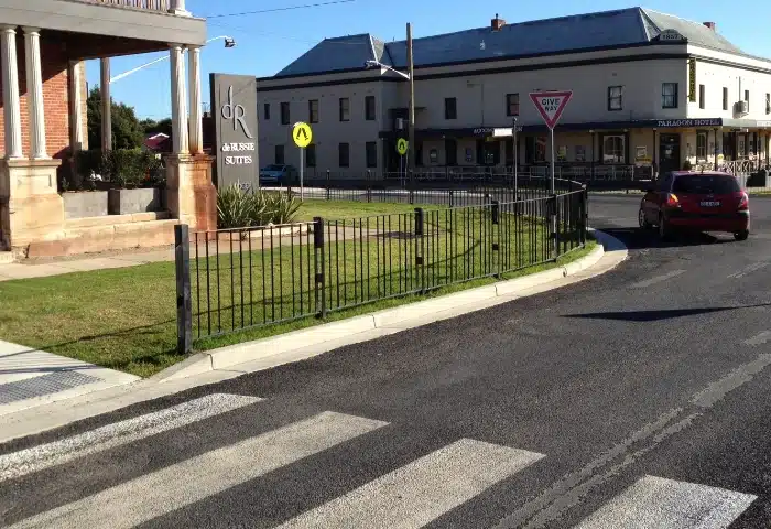 Pedestrian Fencing barriers installed in Orange NSW near pedestrian crossing